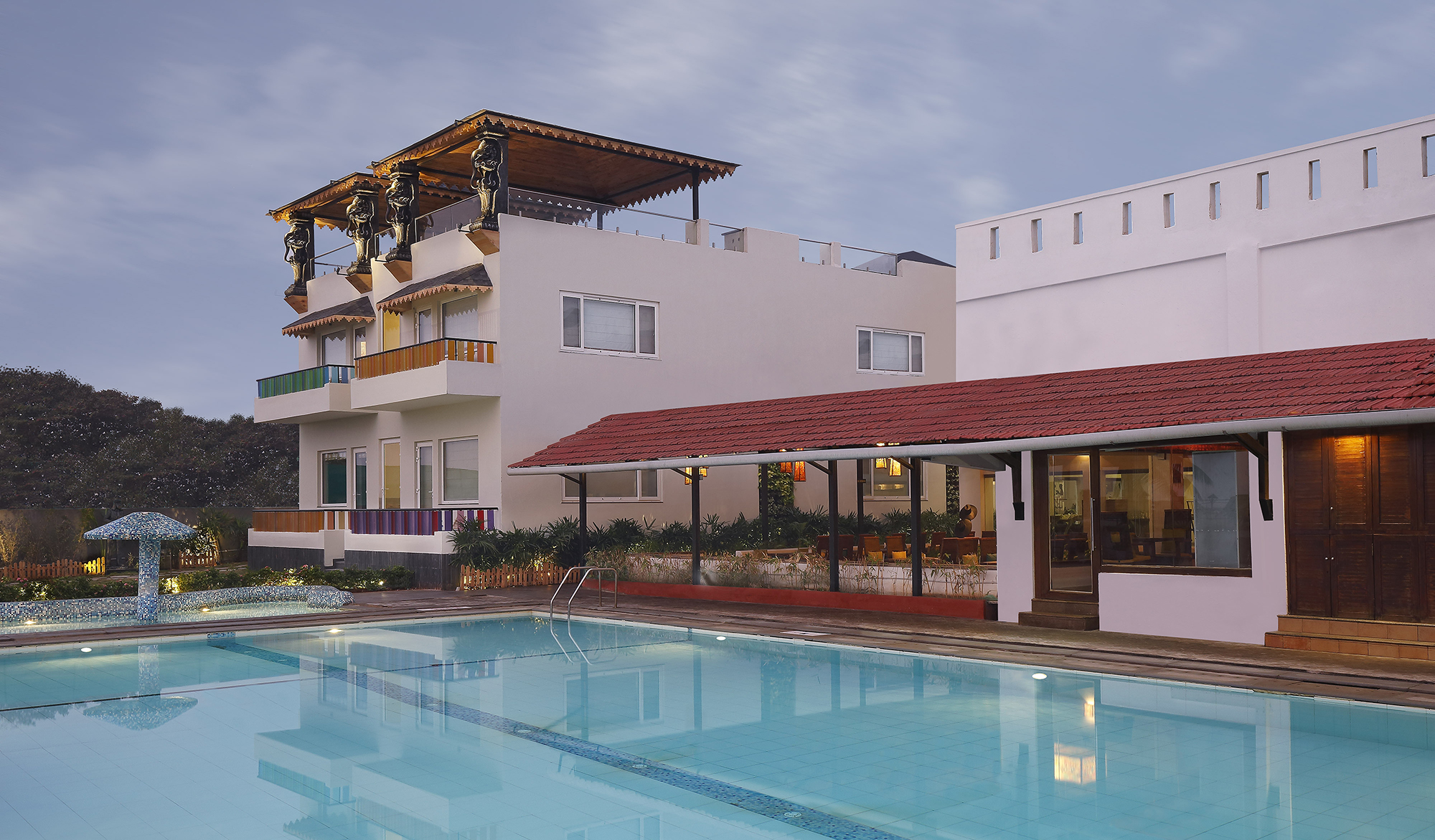 The ANDHRA Art & Craft Hotel Courtyard at Palm Beach